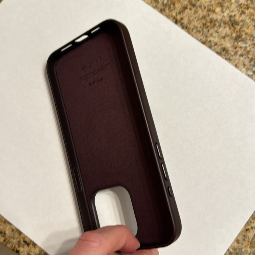 iPhone 15 Pro Max FineWoven Case with MagSafe - Mulberry - Picture 4 of 4